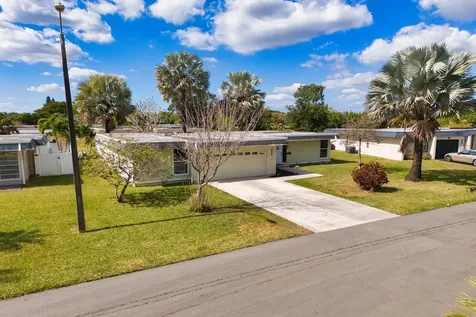 6307 Nw 71 Street Avenue Tamarac FL 33321