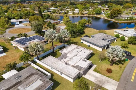 6307 Nw 71 Street Avenue Tamarac FL 33321