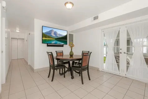6307 Nw 71 Street Avenue Tamarac FL 33321