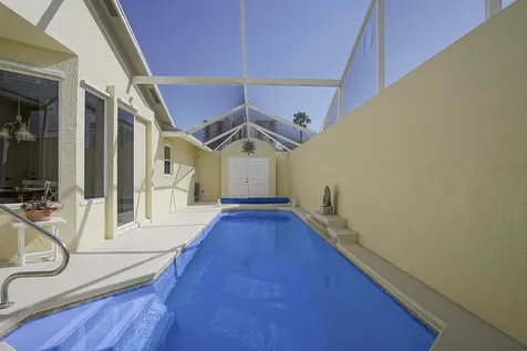 204 River Walk Fort Pierce FL 34949