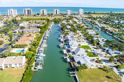 204 River Walk Fort Pierce FL 34949