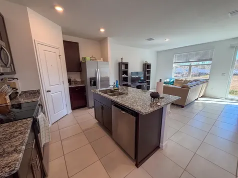 676 Salisbury Circle Fort Pierce FL 34982