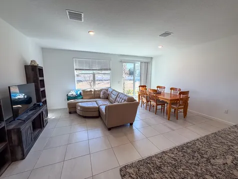 676 Salisbury Circle Fort Pierce FL 34982