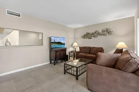 1605 S Us Highway 1 Jupiter FL 33477