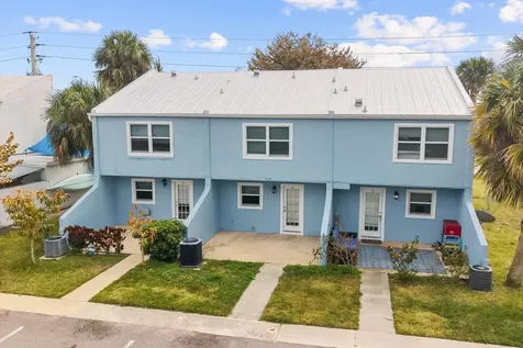 914 Shorewinds Drive Fort Pierce FL 34949