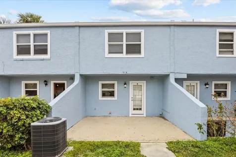 914 Shorewinds Drive Fort Pierce FL 34949