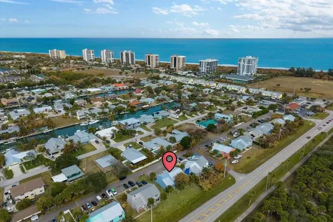 914 Shorewinds Drive Fort Pierce FL 34949