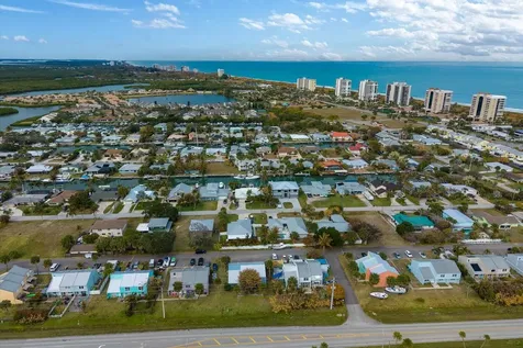 914 Shorewinds Drive Fort Pierce FL 34949