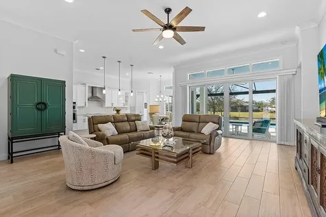 5812 Lake Pine Road Vero Beach FL 32967
