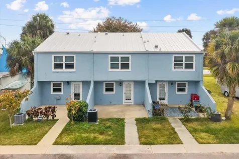 914 Shorewinds Drive Fort Pierce FL 34949
