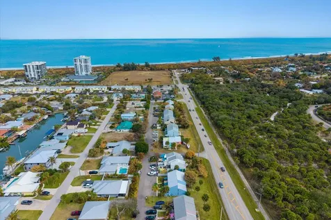 914 Shorewinds Drive Fort Pierce FL 34949