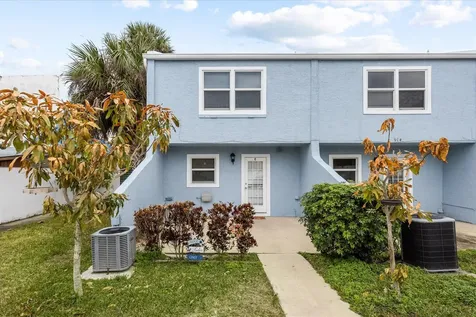 914 Shorewinds Drive Fort Pierce FL 34949