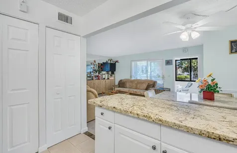103 Lake Pine Circle Greenacres FL 33463