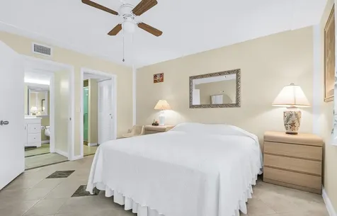 103 Lake Pine Circle Greenacres FL 33463