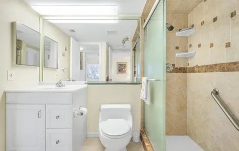 103 Lake Pine Circle Greenacres FL 33463