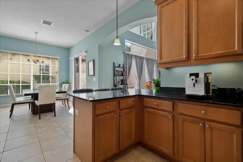 82 Stoney Drive Palm Beach Gardens FL 33410