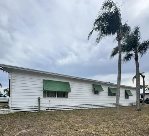 6 La Puerta Del Norte Fort Pierce FL 34951