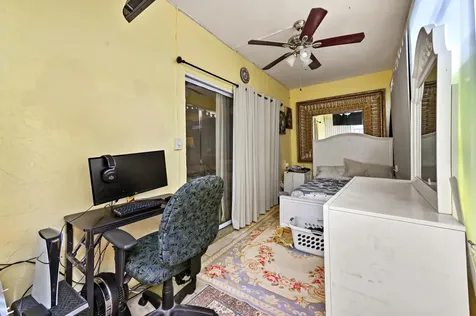3940 Nw 42nd Avenue Lauderdale Lakes FL 33319