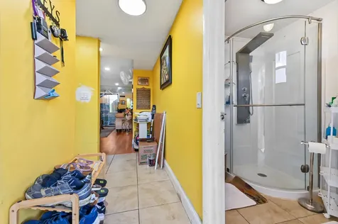 3940 Nw 42nd Avenue Lauderdale Lakes FL 33319