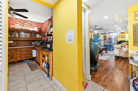 3940 Nw 42nd Avenue Lauderdale Lakes FL 33319