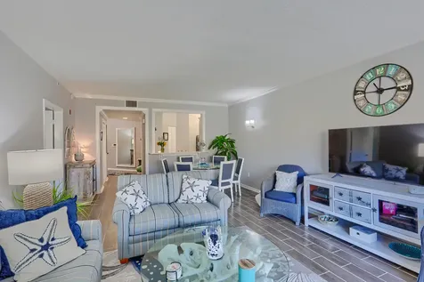 400 Uno Lago Drive Juno Beach FL 33408