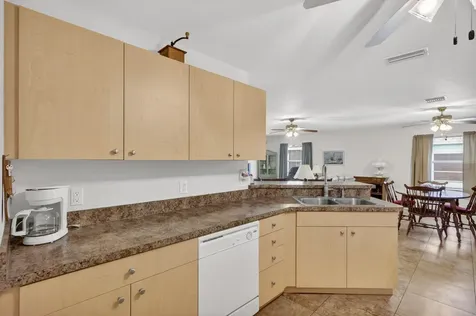 36 Ipanema Way Fort Pierce FL 34951