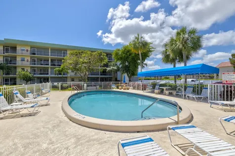 806 Se 7th Street Deerfield Beach FL 33441
