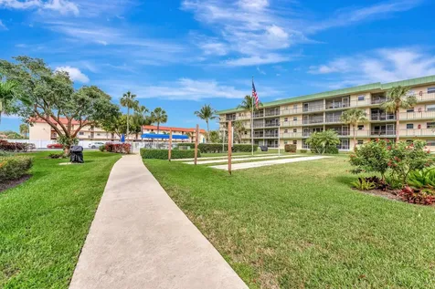 806 Se 7th Street Deerfield Beach FL 33441