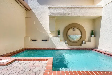 4517 S Ocean Boulevard Highland Beach FL 33487