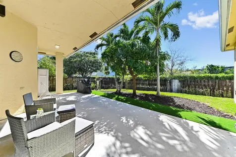 1791 Pierce Drive Lake Worth Beach FL 33460