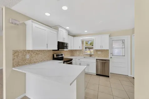 1422 42nd Street West Palm Beach FL 33407