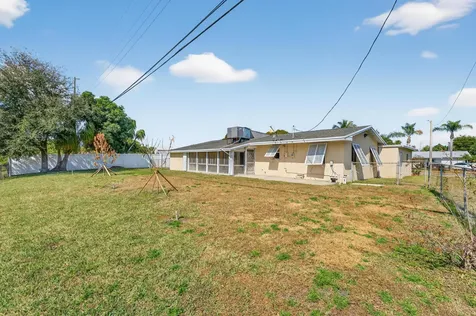 1422 42nd Street West Palm Beach FL 33407