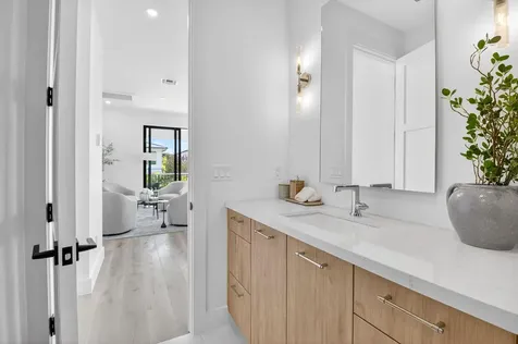 238 Ne 12th Street Delray Beach FL 33444
