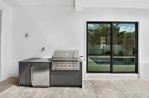 238 Ne 12th Street Delray Beach FL 33444