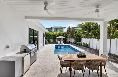 238 Ne 12th Street Delray Beach FL 33444