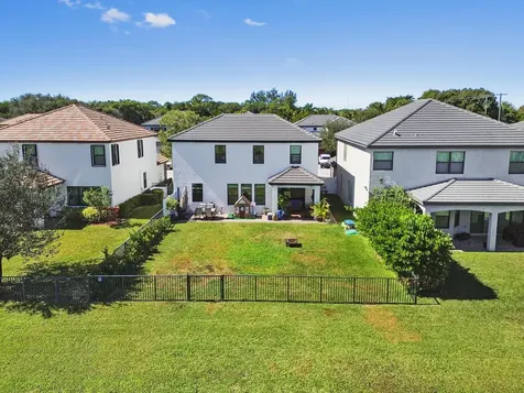 5500 Sandbirch Way Lake Worth FL 33463