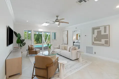 1041 Sw 7th Street Boca Raton FL 33486