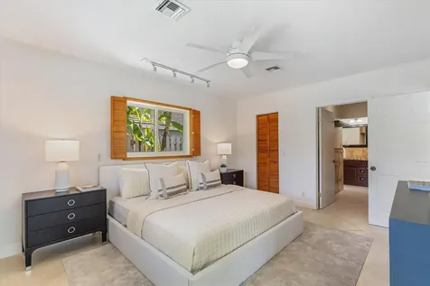 1041 Sw 7th Street Boca Raton FL 33486