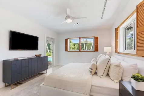 1041 Sw 7th Street Boca Raton FL 33486
