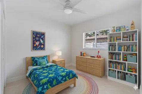 1041 Sw 7th Street Boca Raton FL 33486