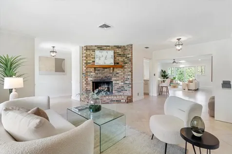 1041 Sw 7th Street Boca Raton FL 33486