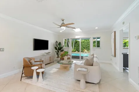 1041 Sw 7th Street Boca Raton FL 33486