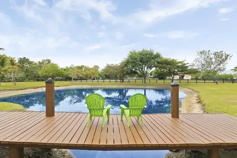 10735 Lantana Road Lake Worth FL 33449