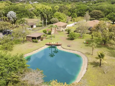 10735 Lantana Road Lake Worth FL 33449