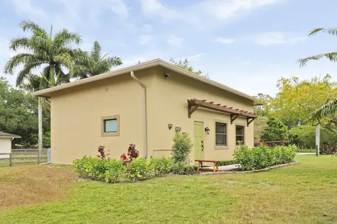 10735 Lantana Road Lake Worth FL 33449