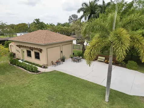 10735 Lantana Road Lake Worth FL 33449
