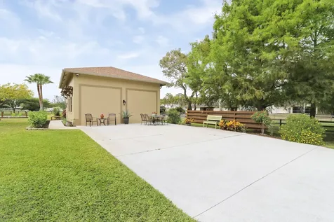 10735 Lantana Road Lake Worth FL 33449