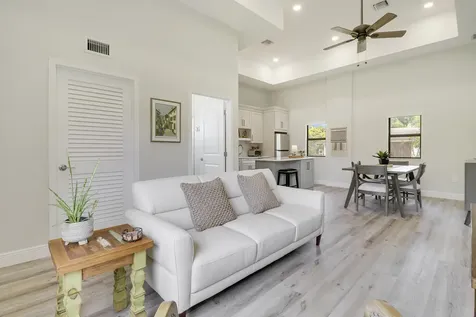 10735 Lantana Road Lake Worth FL 33449