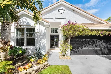1123 Canoe Point Delray Beach FL 33444