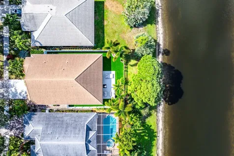 1123 Canoe Point Delray Beach FL 33444